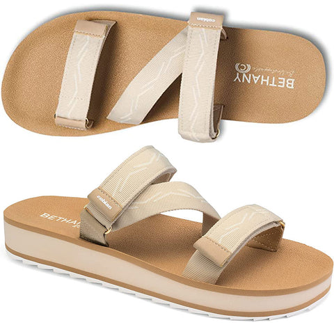 Cobian Womens Bethany Waimea Rise Sandals in cream